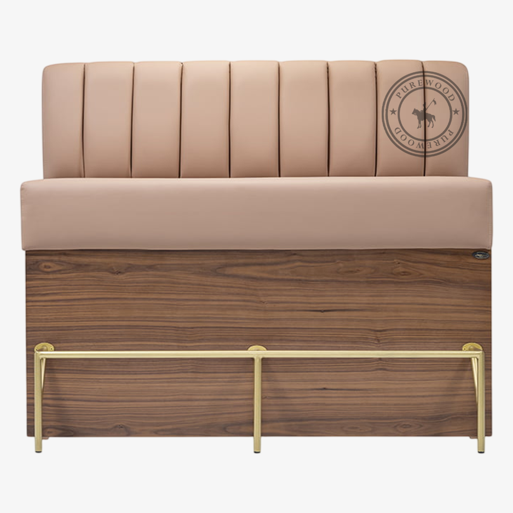 Caroria restaurant booth - Image 3